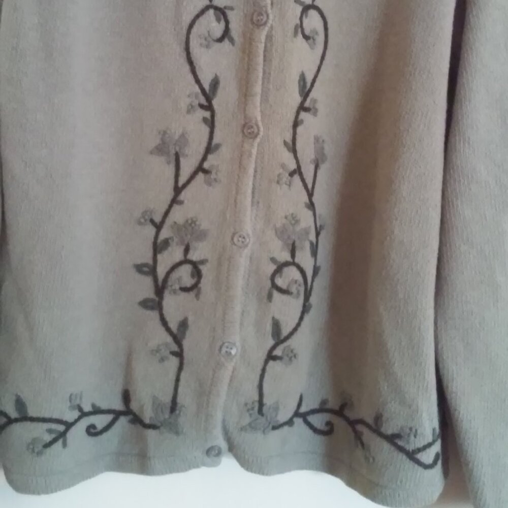 Vintage Eddie Bower Cottage Grove Cardigan Perfect Condition 24" Long 21" Pit to